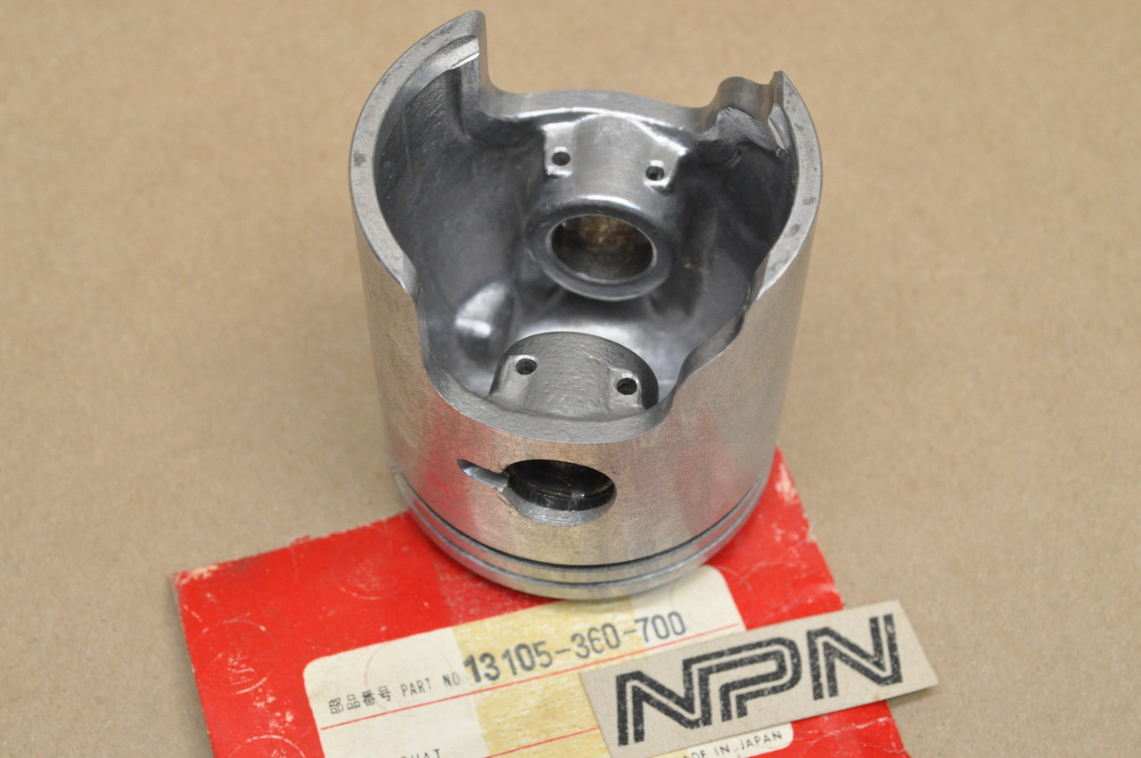 NOS Honda 1974-76 CR125 M Elsinore 1.00 Oversize Piston 13105-360-700
