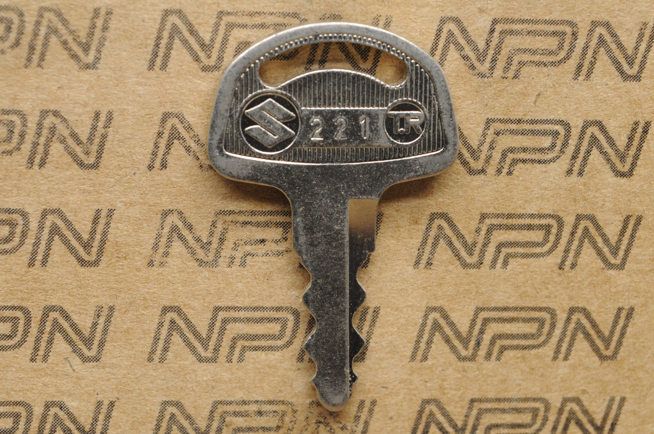 NOS Suzuki Motorcycle Ignition Lock Double Groove Key # 221