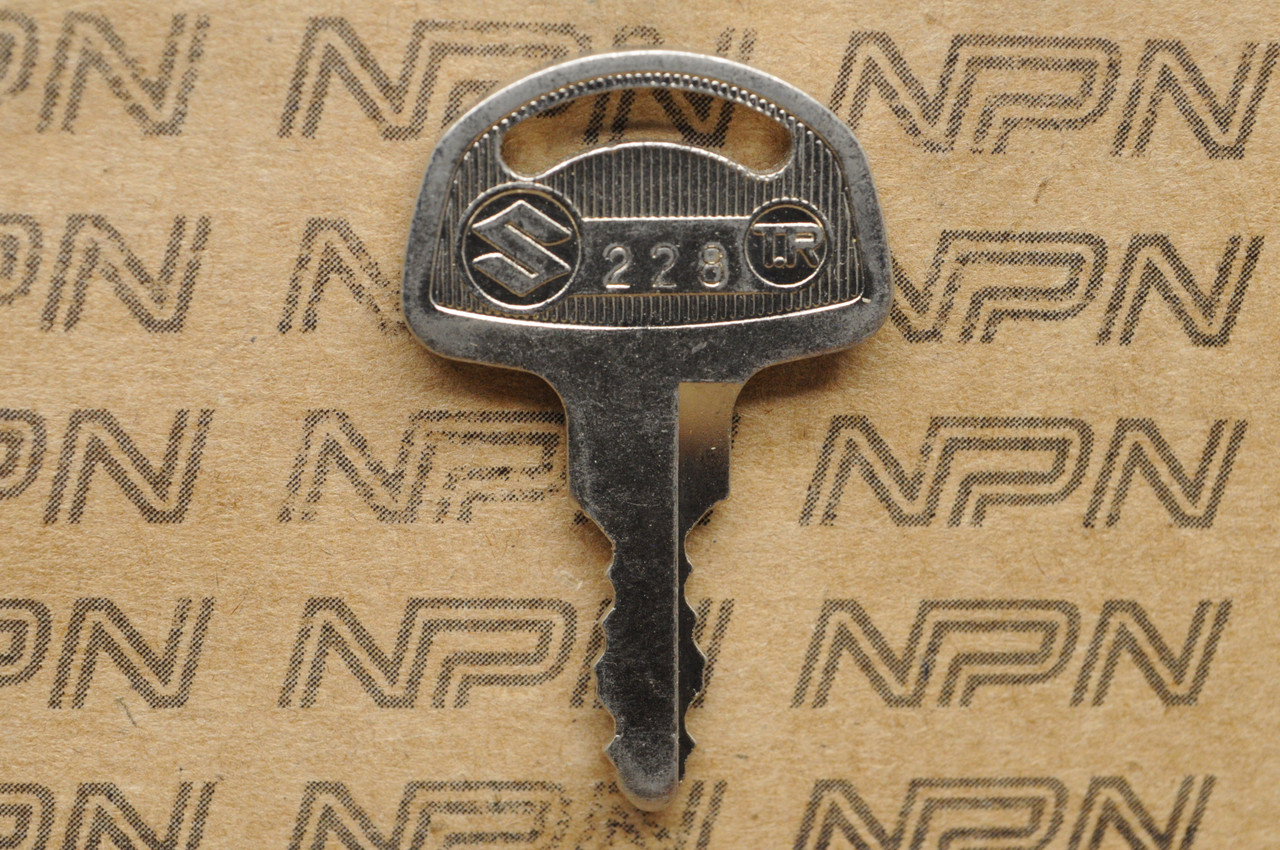 NOS Suzuki Motorcycle Ignition Lock Double Groove Key # 228