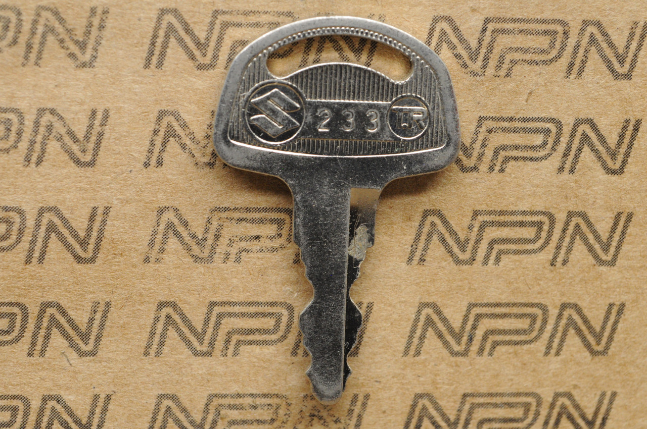 NOS Suzuki Motorcycle Ignition Lock Double Groove Key # 233
