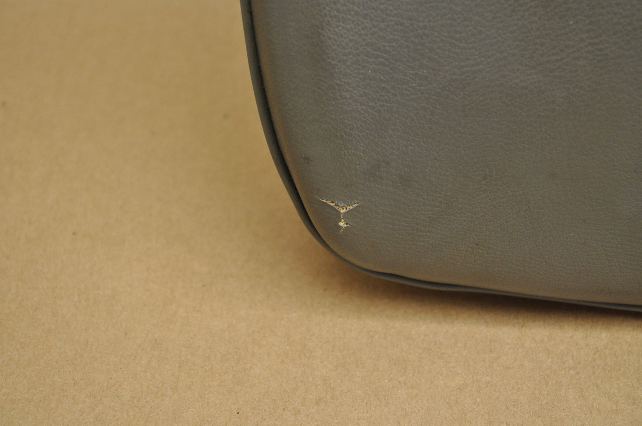 Vtg OEM Honda CA100 C100 C102 CA102 Dual Seat Gray & White 77200-001-810 A