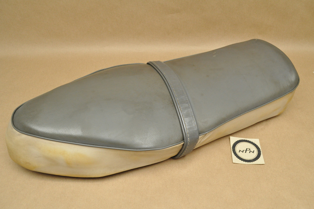 Vtg OEM Honda CA100 C100 C102 CA102 Dual Seat Gray & White 77200-001-810 A