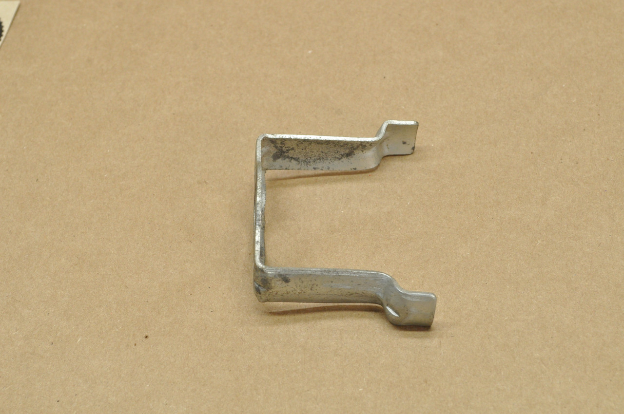 Vtg Used OEM Honda C100 C102 C105 T Early Speedometer & Bracket 37200-001-812