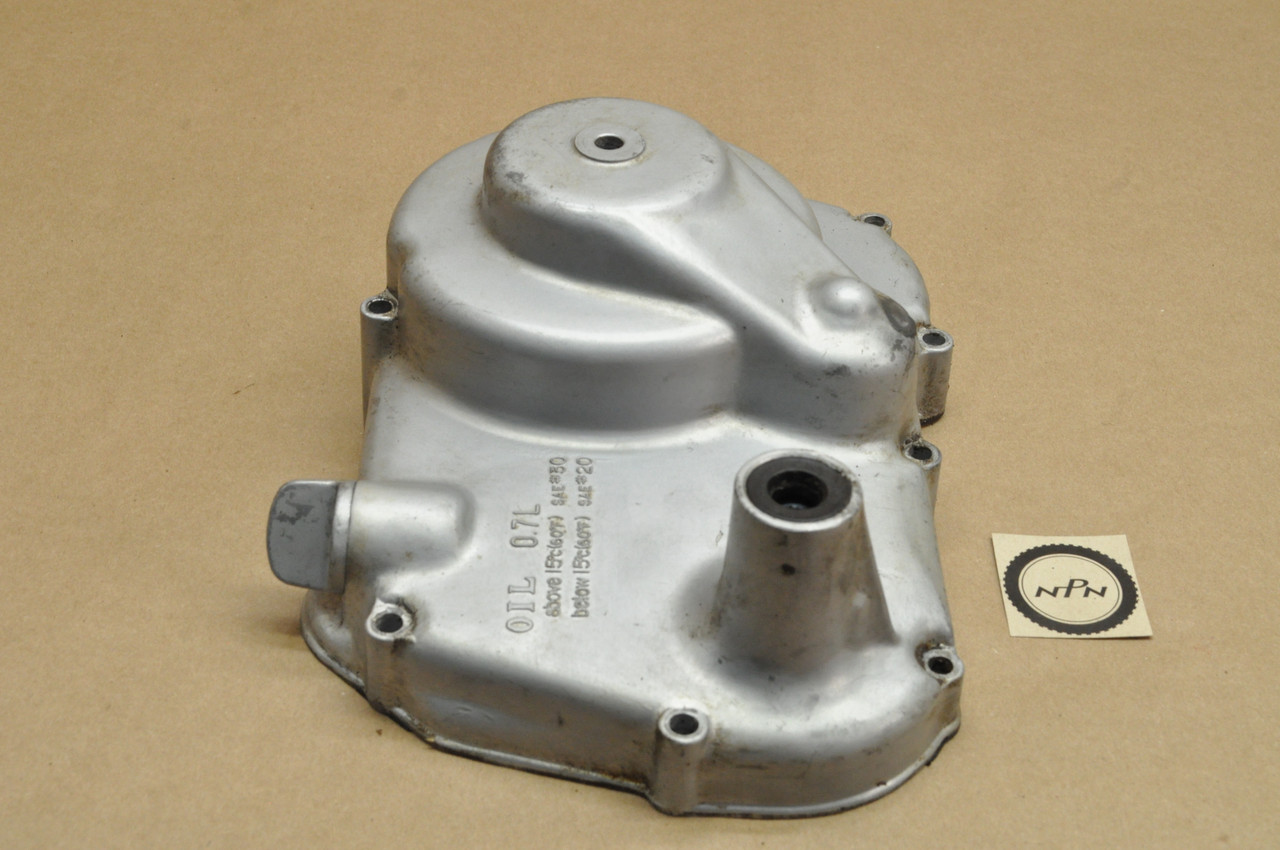 Vtg OEM Honda C100 C102 C105 T Right Crankcase Clutch Cover & Dipstick 11330-001-100