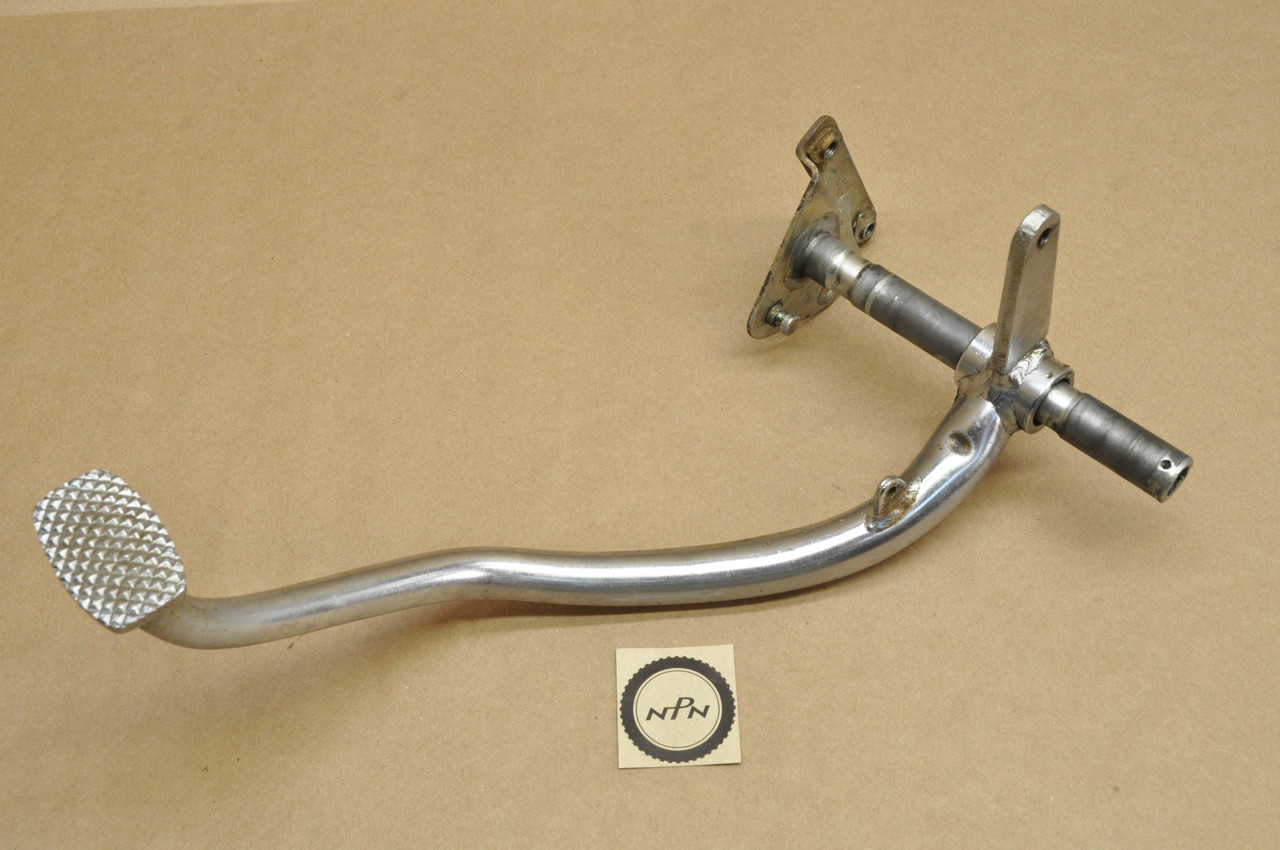 Vtg OEM Honda C100 C102 C105 T Brake Pedal Lever Arm & Pivot Shaft Pipe 46500-001-670