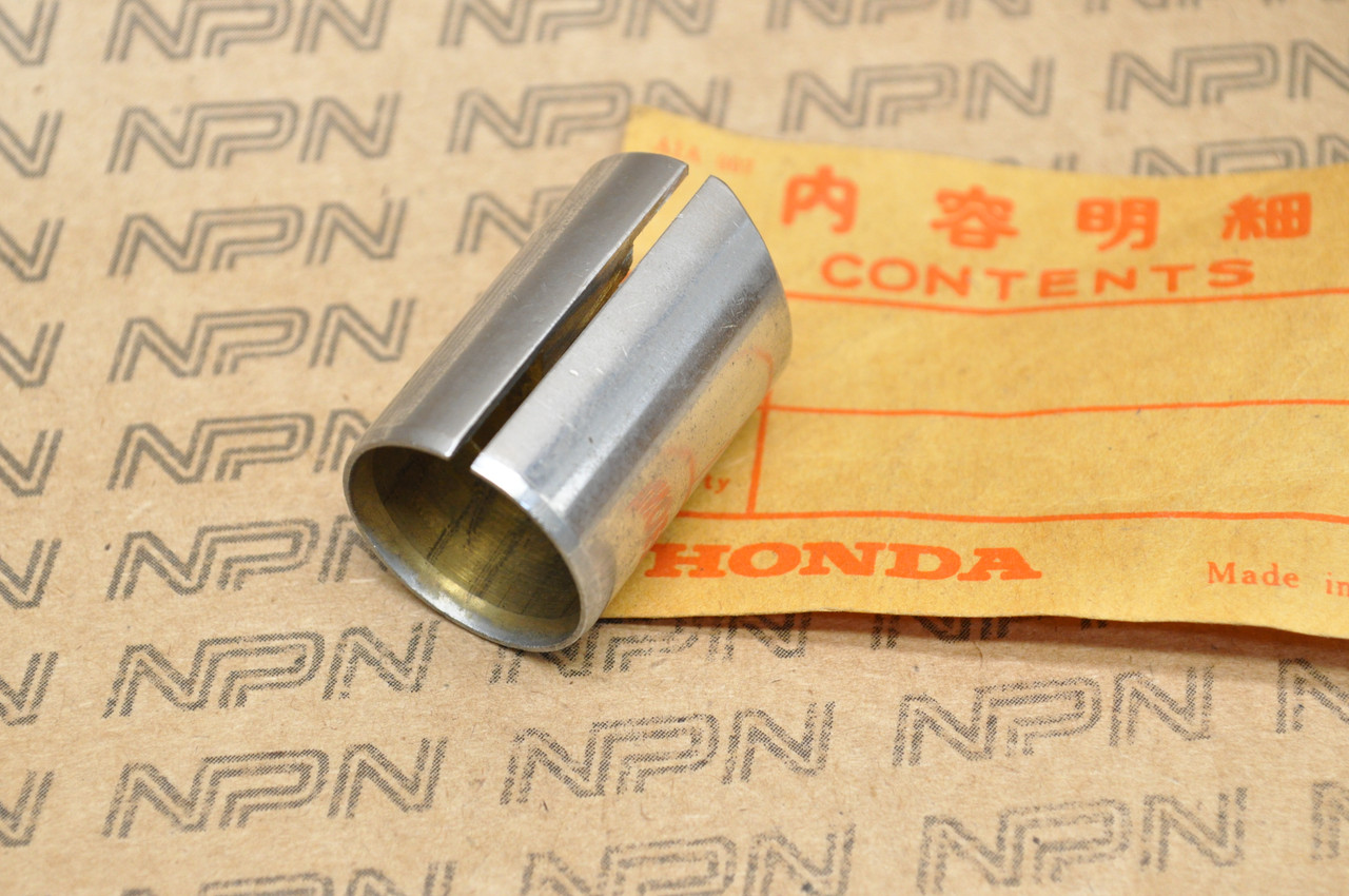 NOS Honda CL72 Keihin Left Carburetor Throttle Valve 3.0 PW22L 16146-273-004