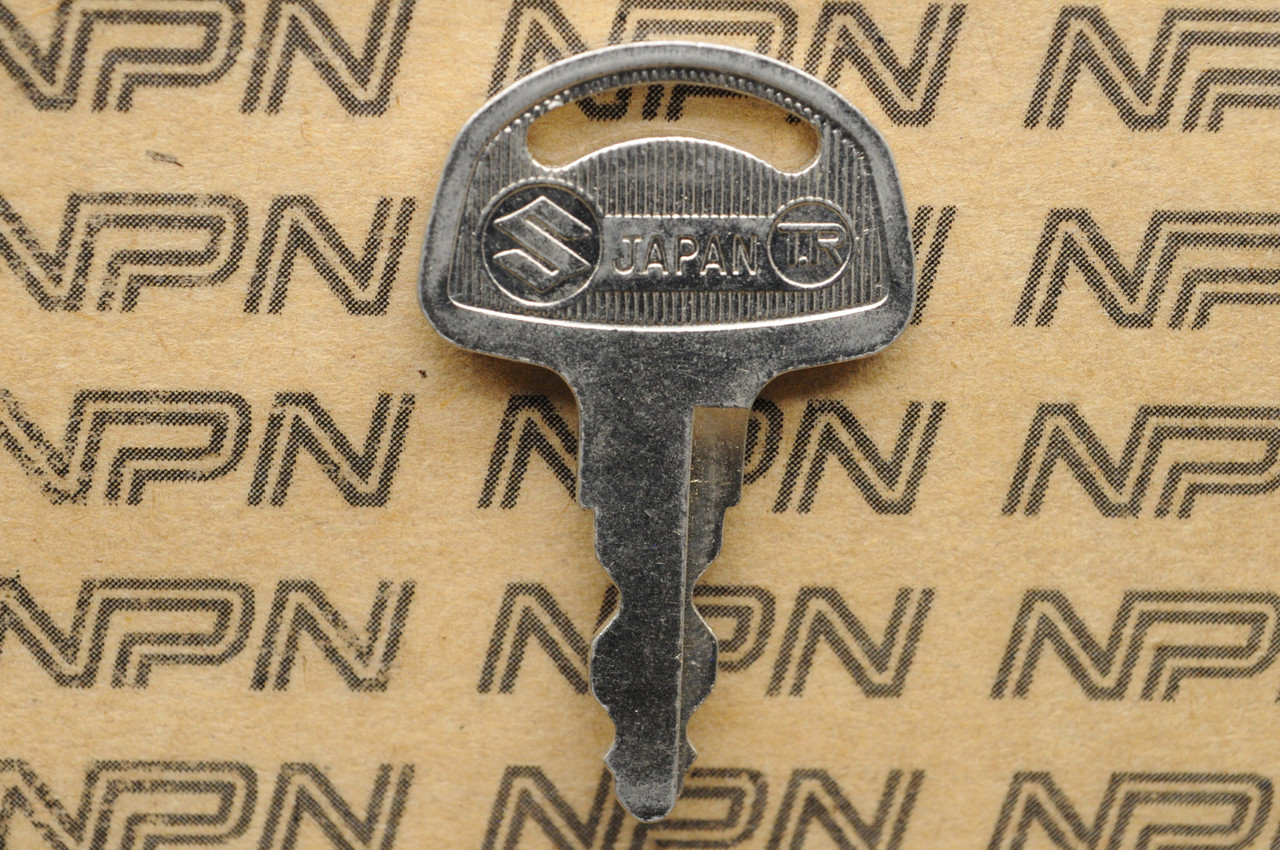 NOS Suzuki Motorcycle Ignition Lock Double Groove Key # 238