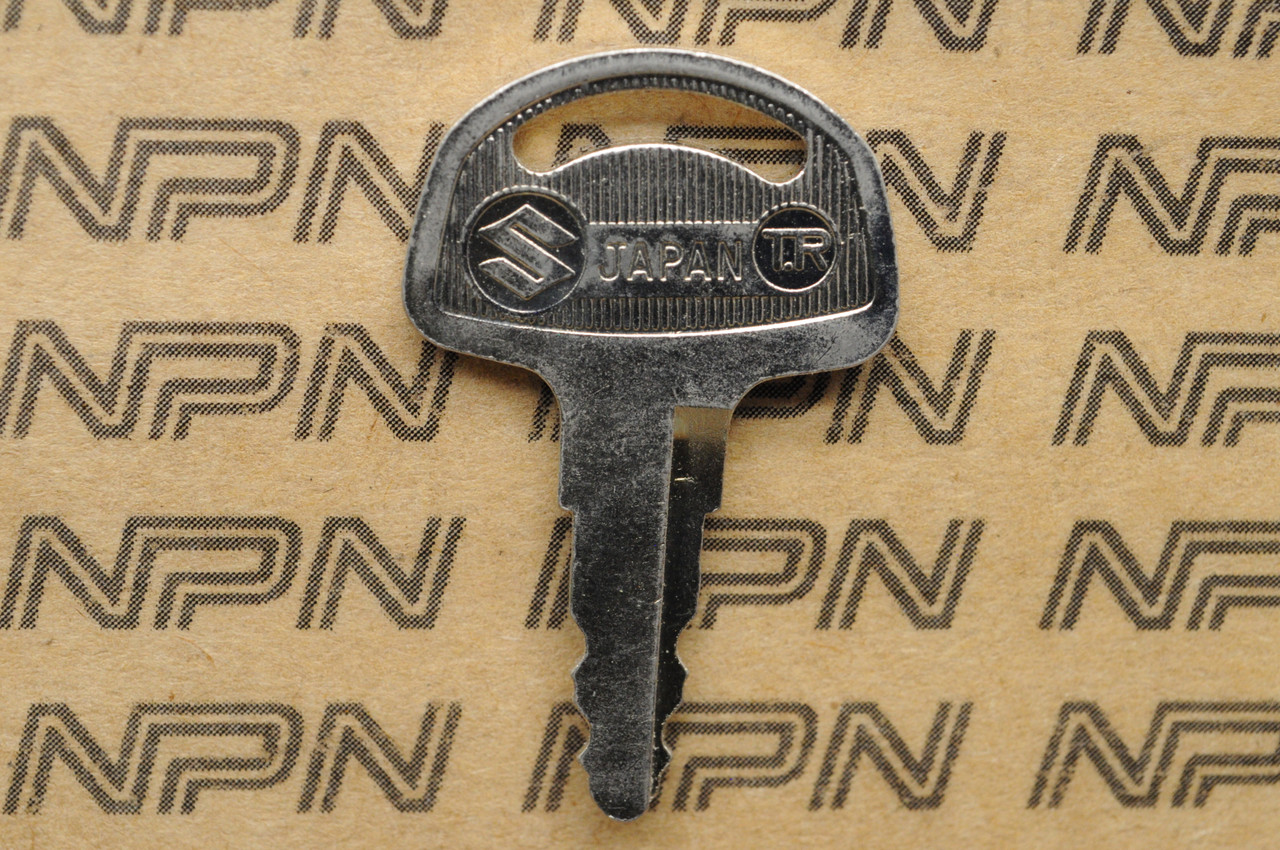 NOS Suzuki Motorcycle Ignition Lock Double Groove Key # 249