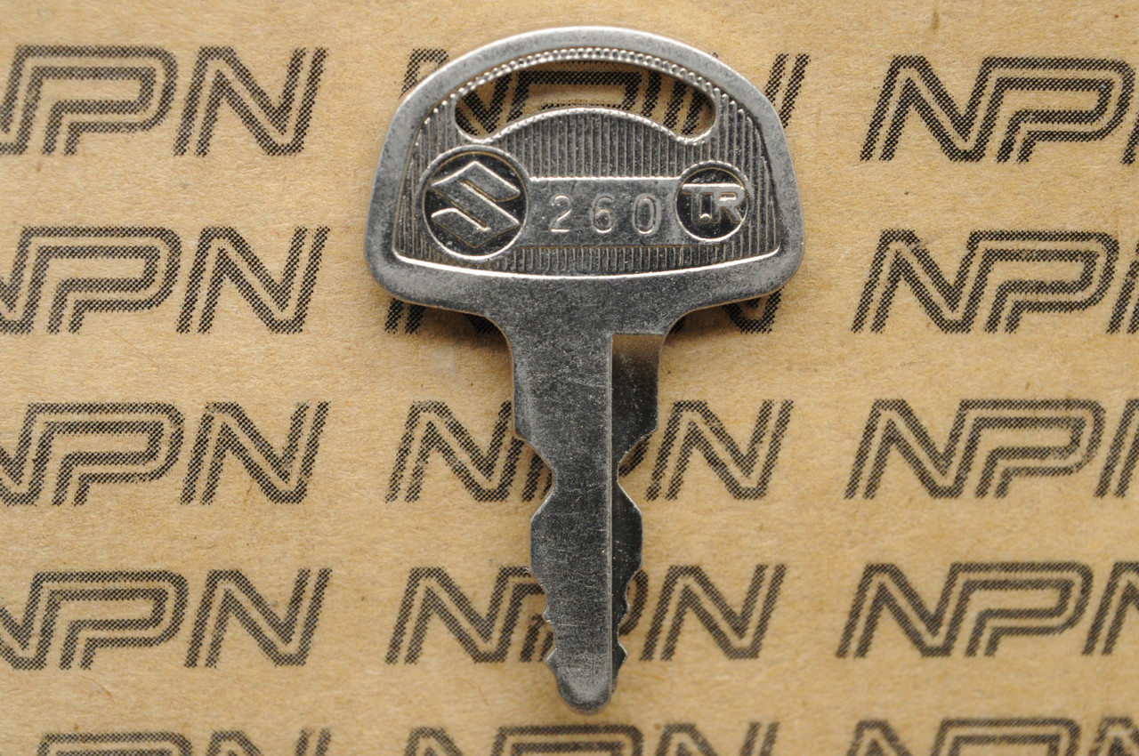 NOS Suzuki Motorcycle Ignition Lock Double Groove Key # 260