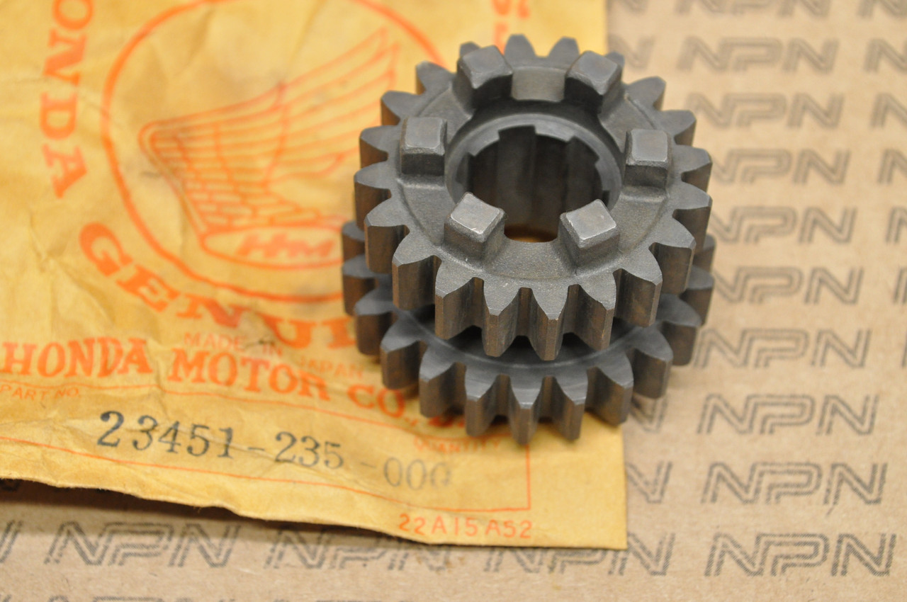 NOS Honda CB175 CB200 CL175 SL175 XL175 Main Shaft Shifting Gear 23451-235-000