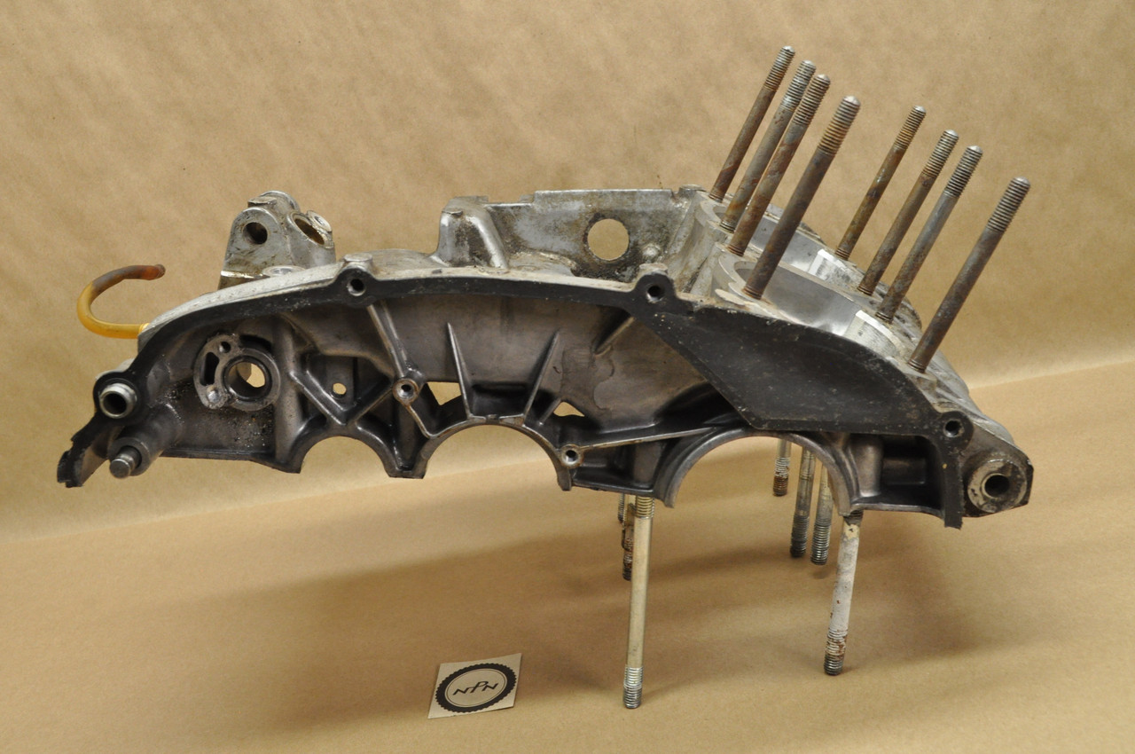 Vtg OEM Yamaha DS7 R5 RD250 RD350 Crank Case Upper Half 278-15100-02