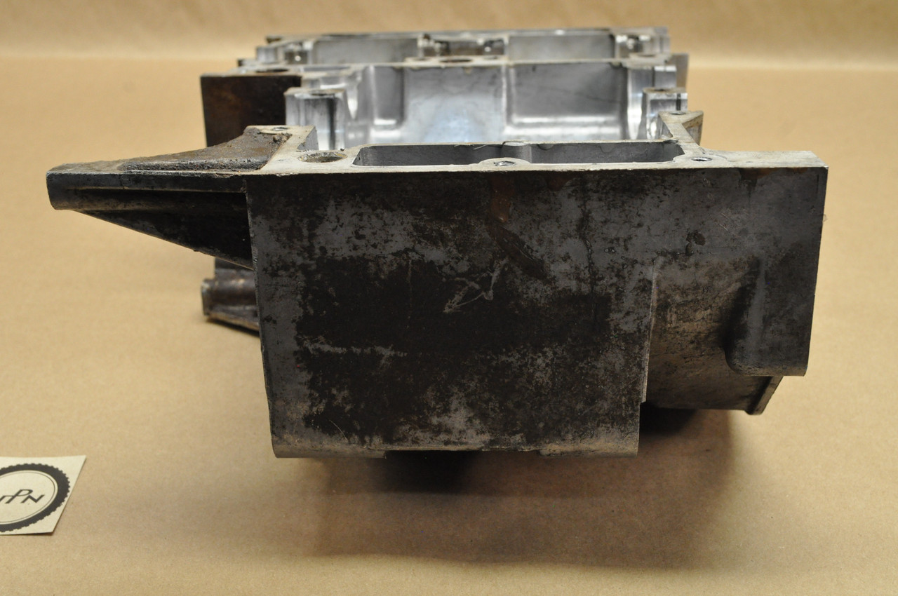 Vtg OEM Yamaha DS7 R5 RD250 RD350 Lower Crank Case Half 278-15100-02