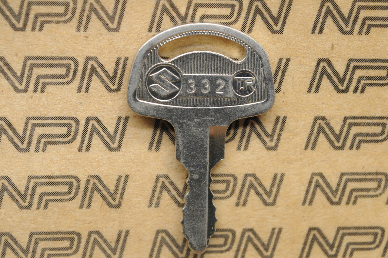 NOS Suzuki Motorcycle Ignition Lock Double Groove Key # 332
