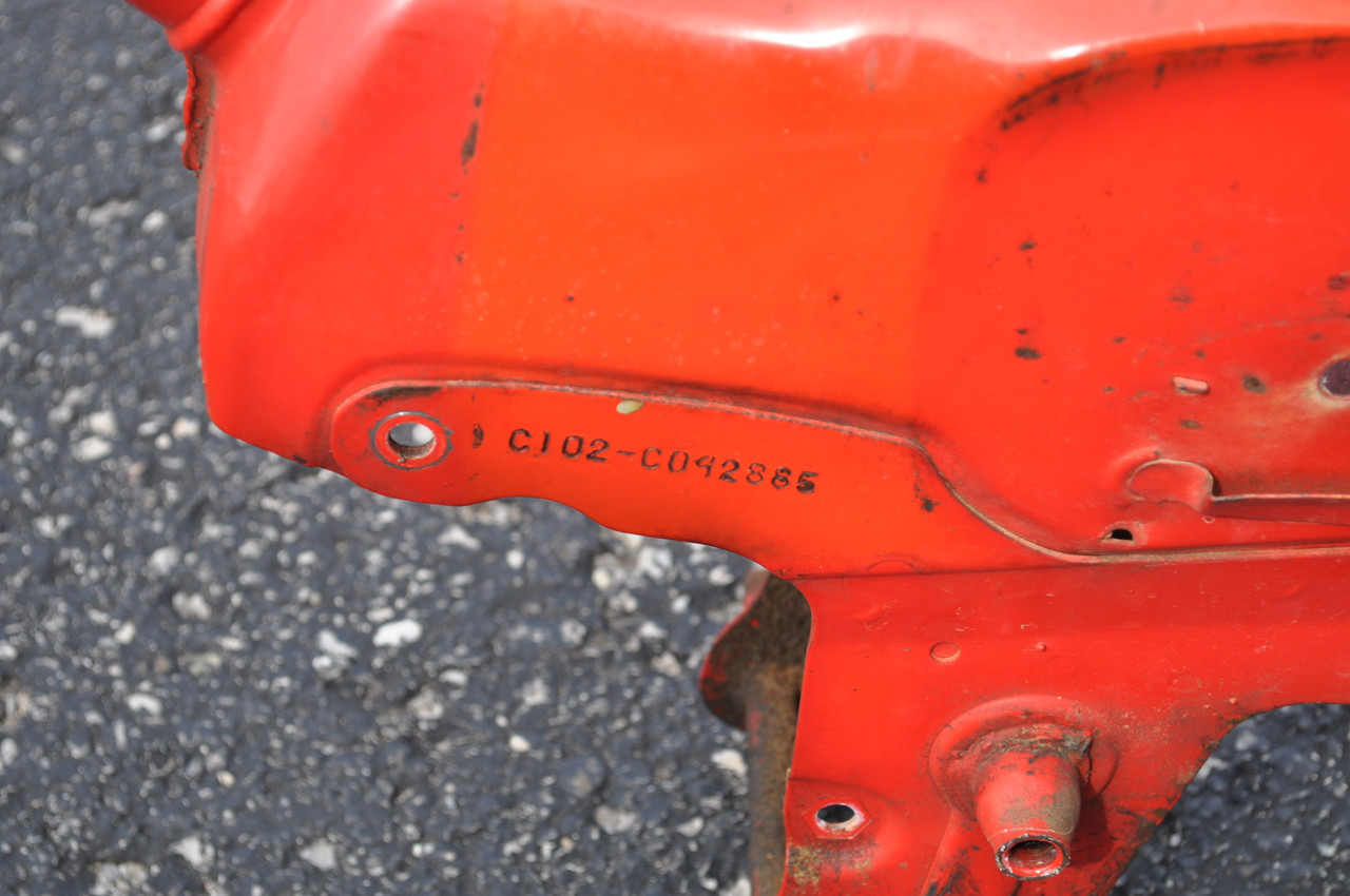 Vintage OEM Honda C100 C102 C105 T Main Body Frame Red 50100-003-851