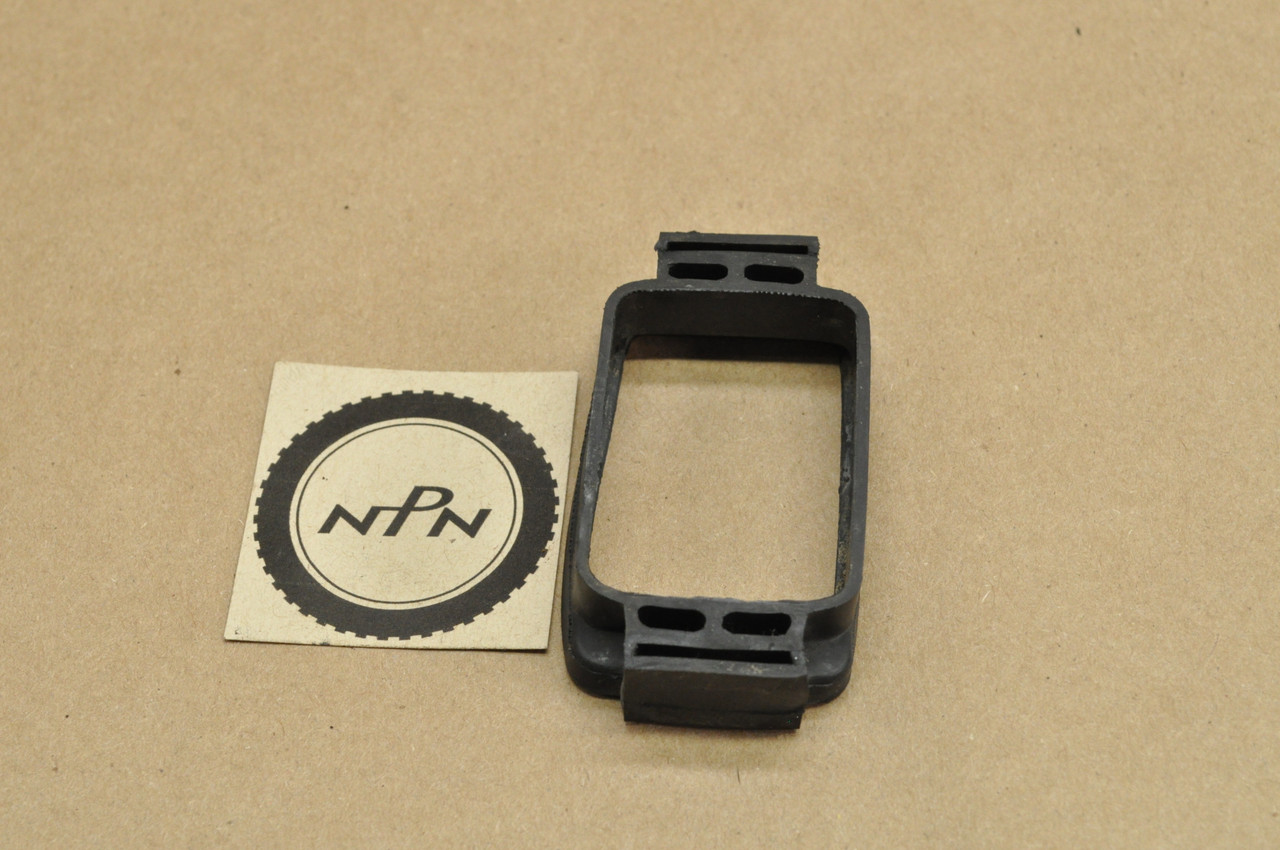 Vtg OEM Honda 78-81 CM400 A 82-83 CM450 A Change Relay Rubber Suspension 38321-448-000