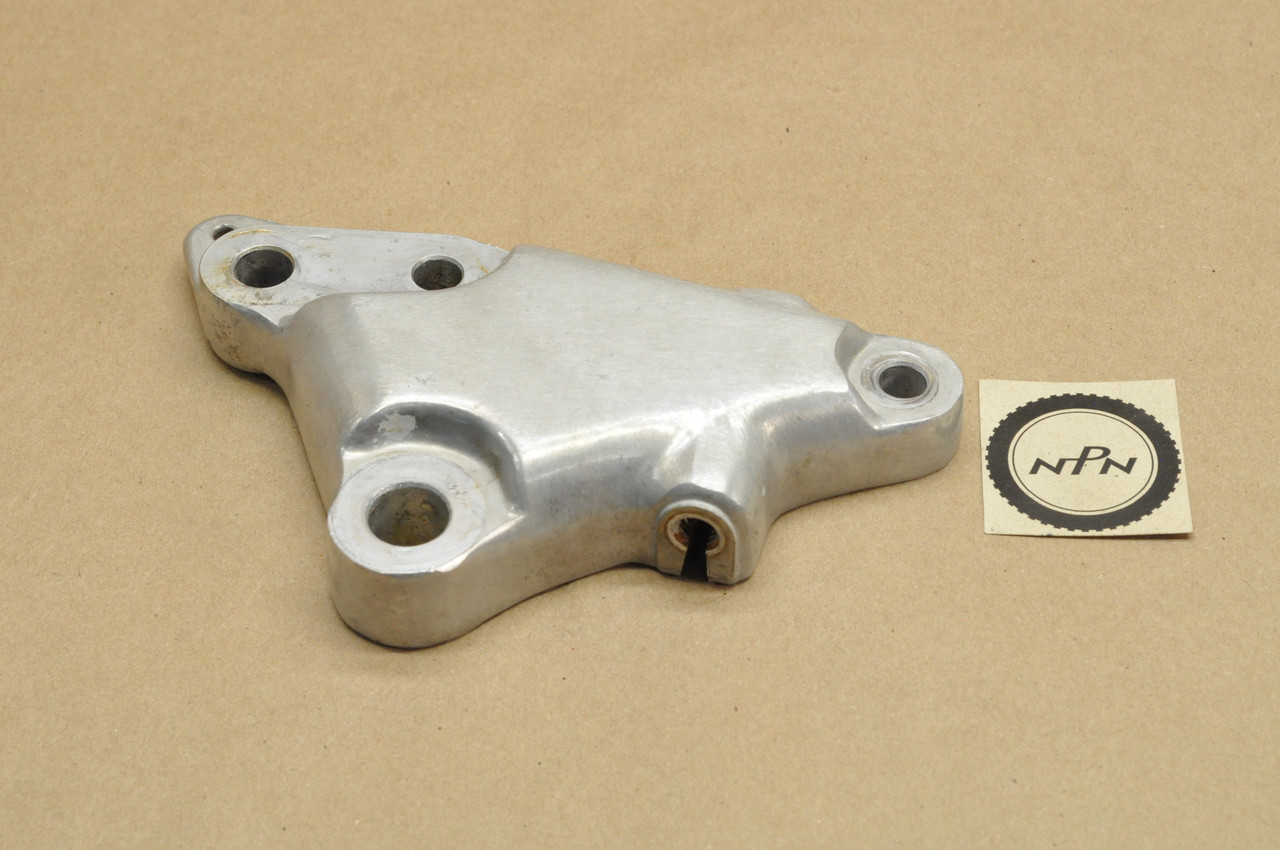 Vtg OEM Honda CM400 A CM450 A Swingarm Stiffener Foot Peg Right Bracket 50600-448-000