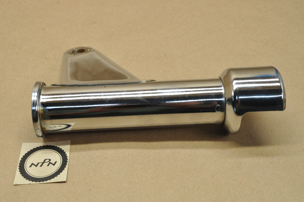 Vintage OEM Honda CM400 CM450 Right Fork Ear Cover 51602-447-770