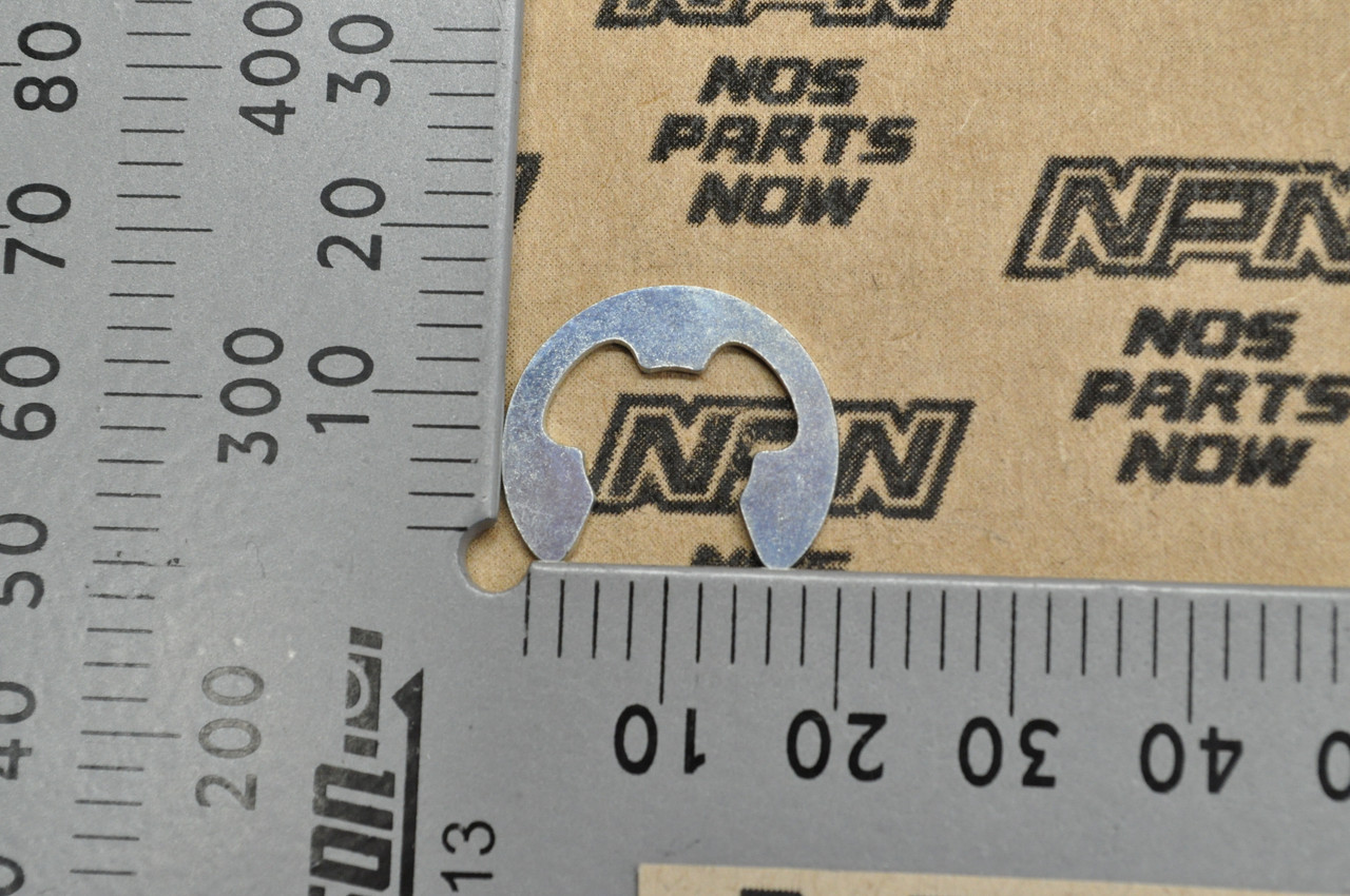 NOS Honda CB350 CB450 CB550 CL450 XL175 XR75 Kick Start Circlip 28293-333-000