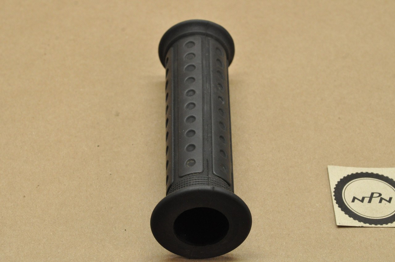 Vtg OEM Honda CM185 CM200 CM350 CM400 CM450 CX500 Right Grip 53165-419-670