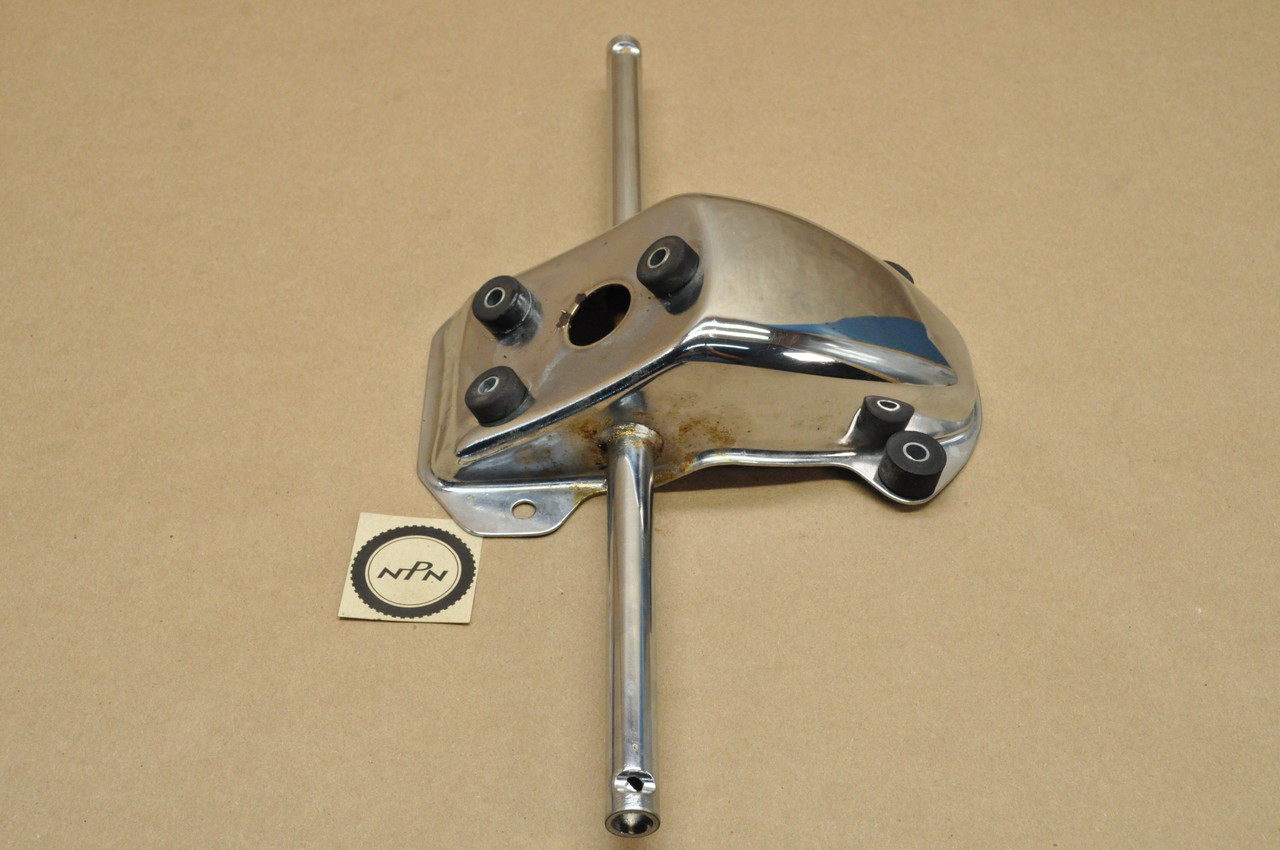 Vintage OEM Honda CM400 CM450 Taillight Turn Signal Mount Bracket 84701-447-770