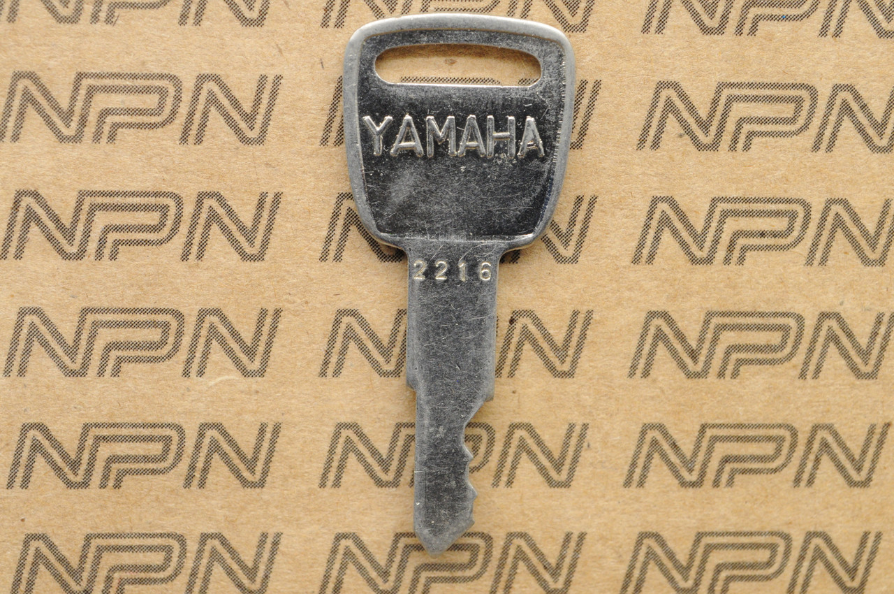 NOS Yamaha Ignition Switch & Lock Key # 2216