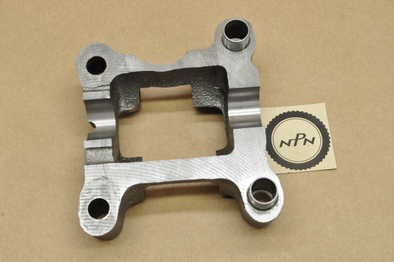 Vintage OEM Honda CM400 Left Camshaft Rocker Arm Holder 12220-413-030