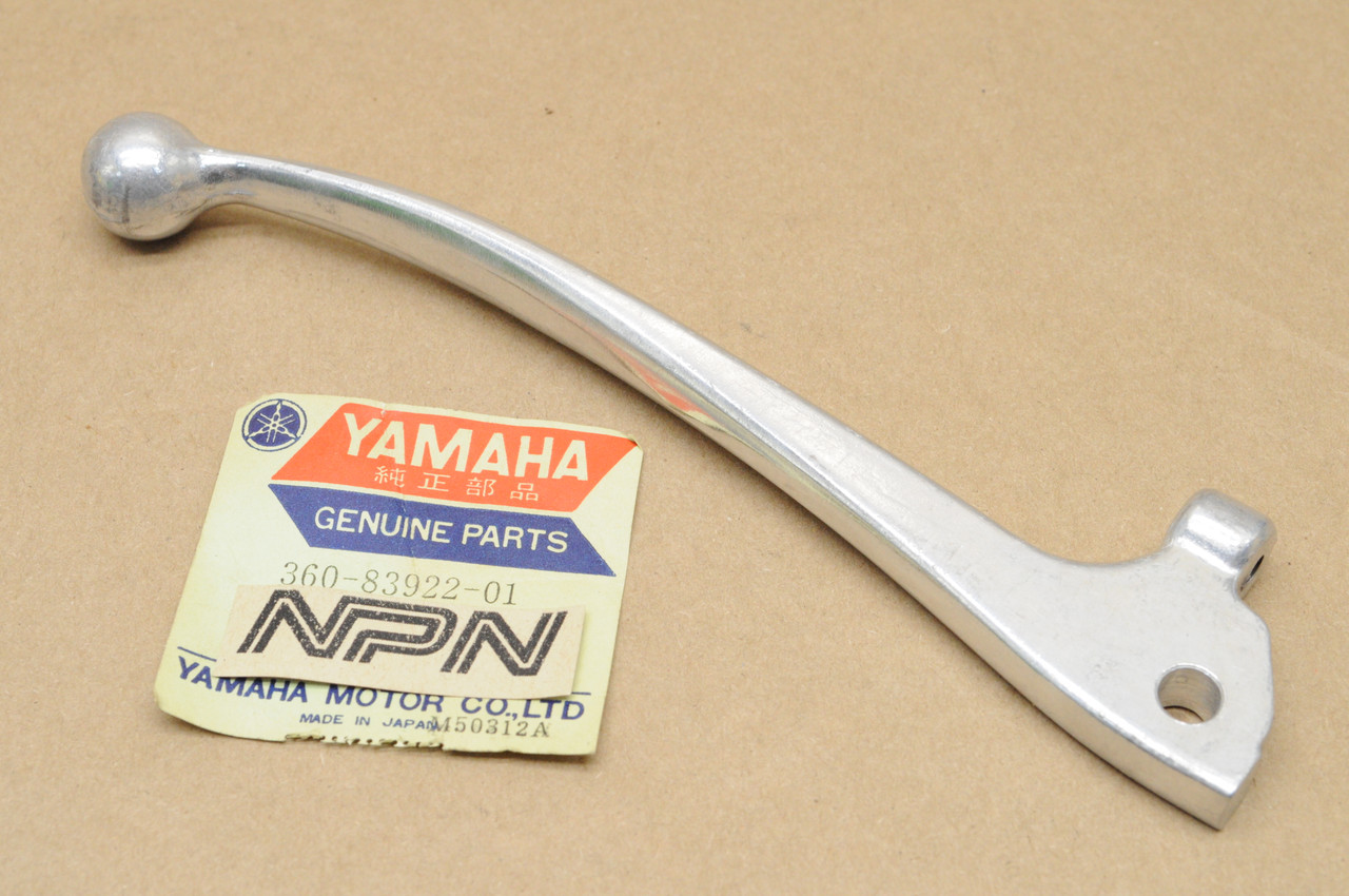 NOS Yamaha RD400 TX750 TZ750 XS750 Right Brake Lever 360-83922-01
