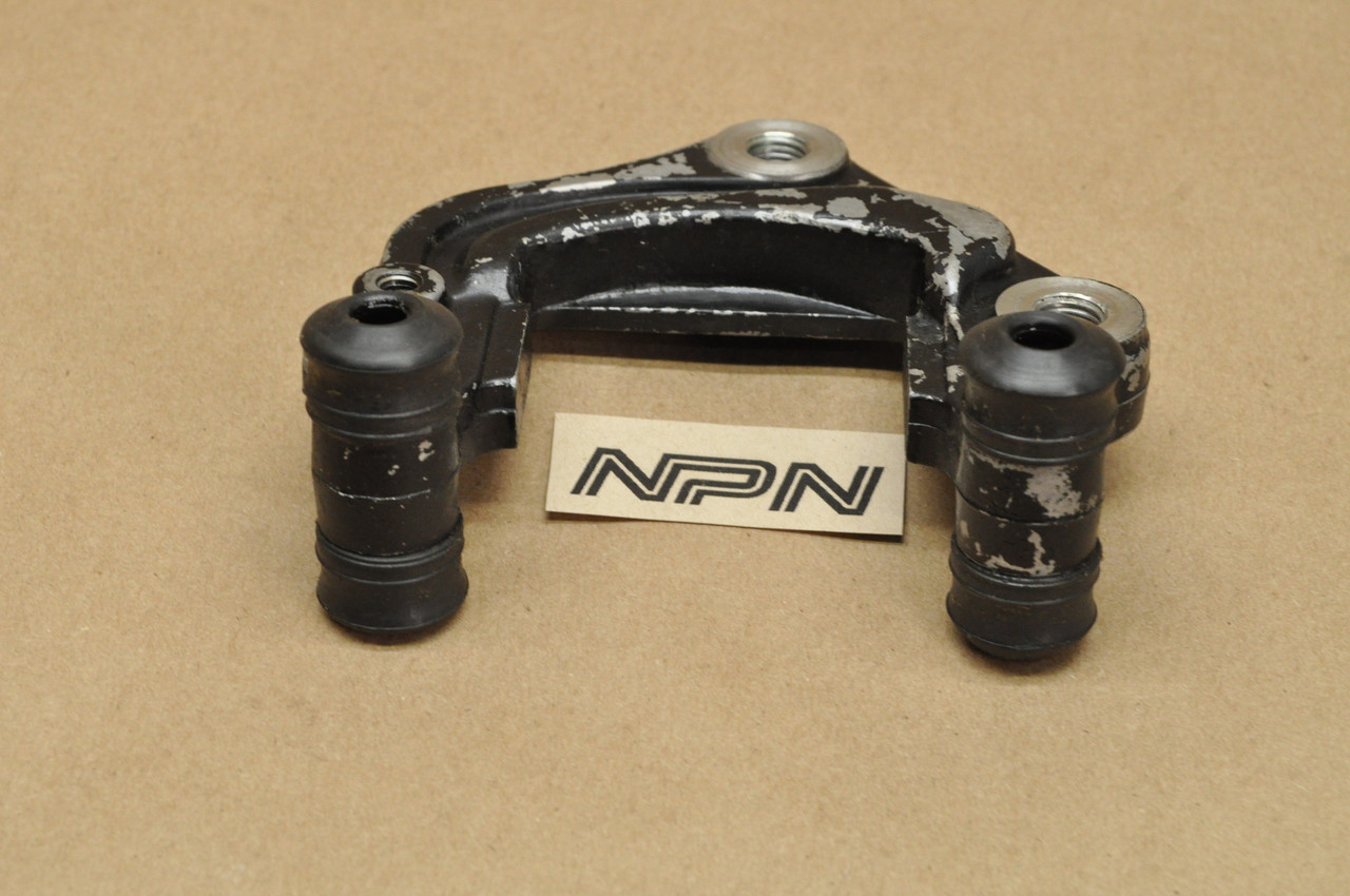 Vtg OEM Honda CB400 T CM400 A CM400T Front Brake Caliper Bracket 45110-413-751