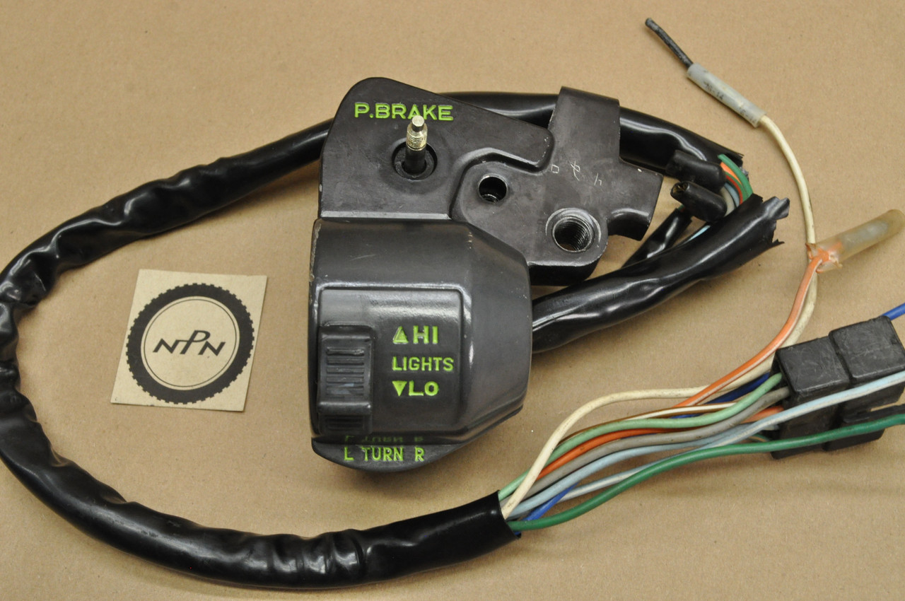 Vtg OEM Honda 1979-81 CM400 A Left Parking Light Turn Horn Control Switch 35200-417-671