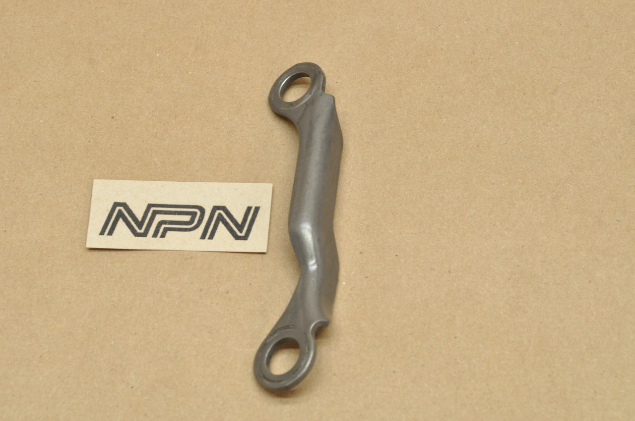 Vtg OEM Honda CB400 CB450 CM400 CM450 Right Rocker Arm Shaft Plate 12221-413-000