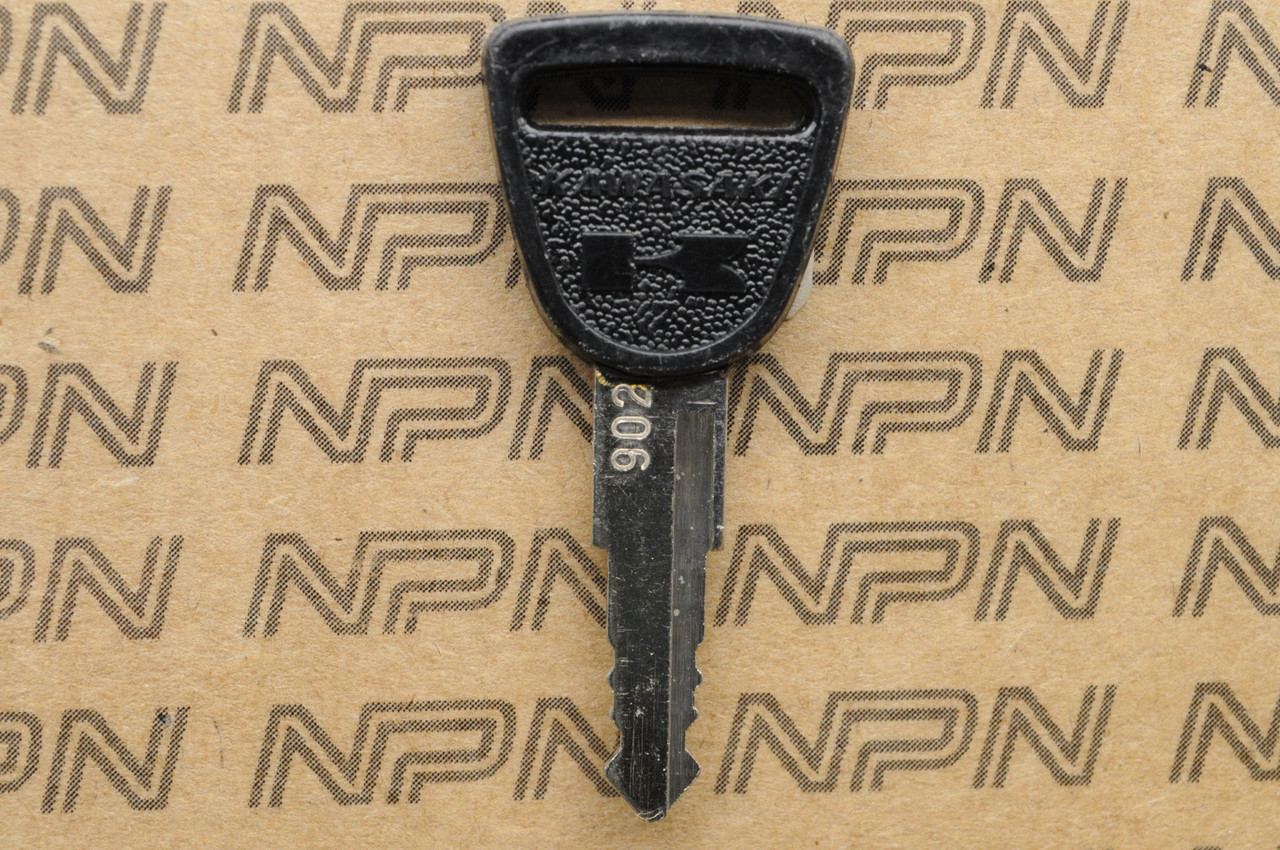 NOS Kawasaki Ignition Switch & Lock Key 27008-055-02 # 902