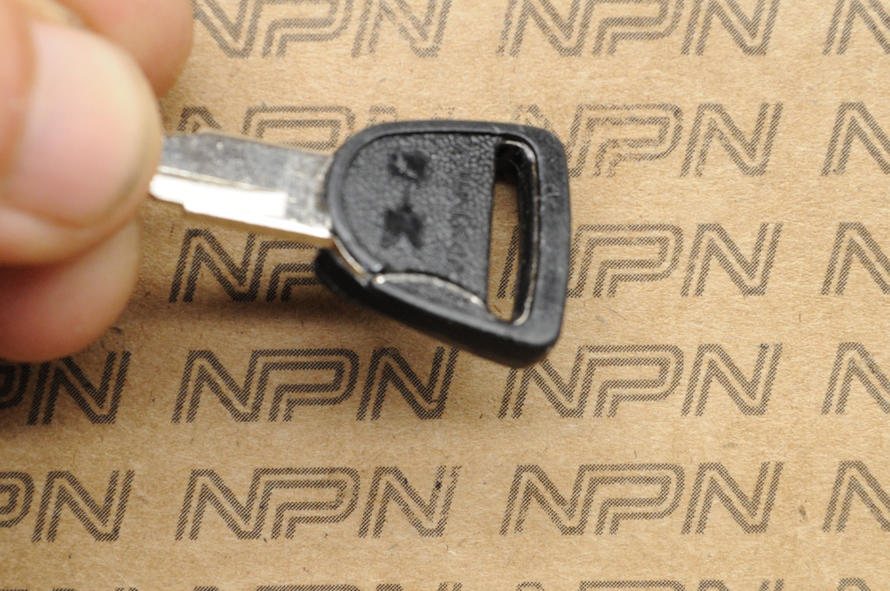 NOS Kawasaki Ignition Switch & Lock Key 27008-055-14 # 914