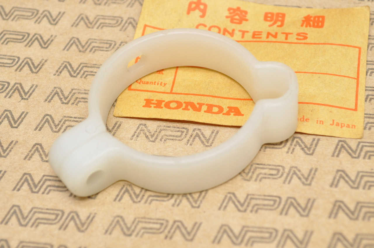 NOS Honda 1981-82 XR250 R XR500 R Speedometer Cable Fork Clamp 44832-MA0-000