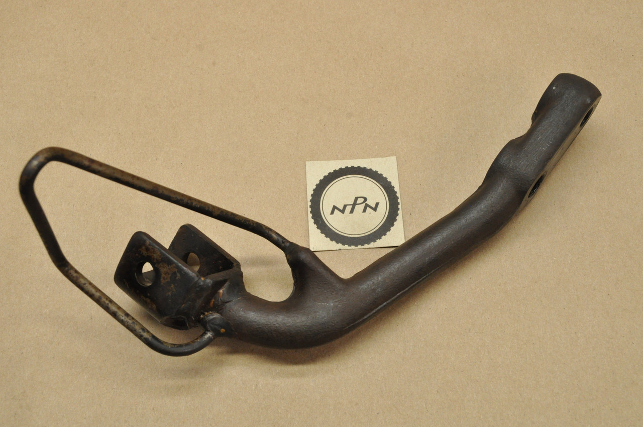 Vtg OEM Honda CM400 A CM450 A Front Left Foot Peg Mount Arm Bracket 50615-448-000
