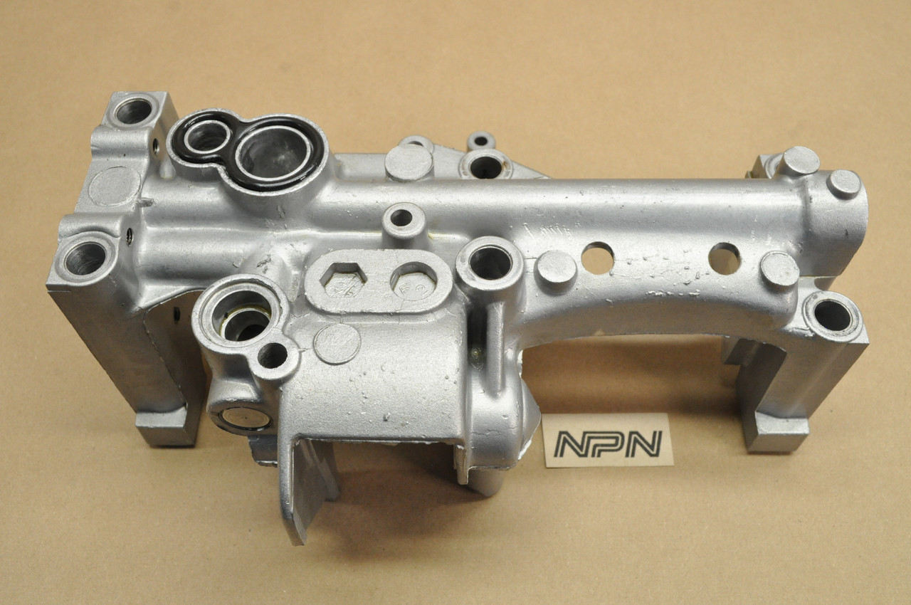 Vintage OEM Honda CB400 CM400 Crankcase Crank Shaft Holder 11000-443-030