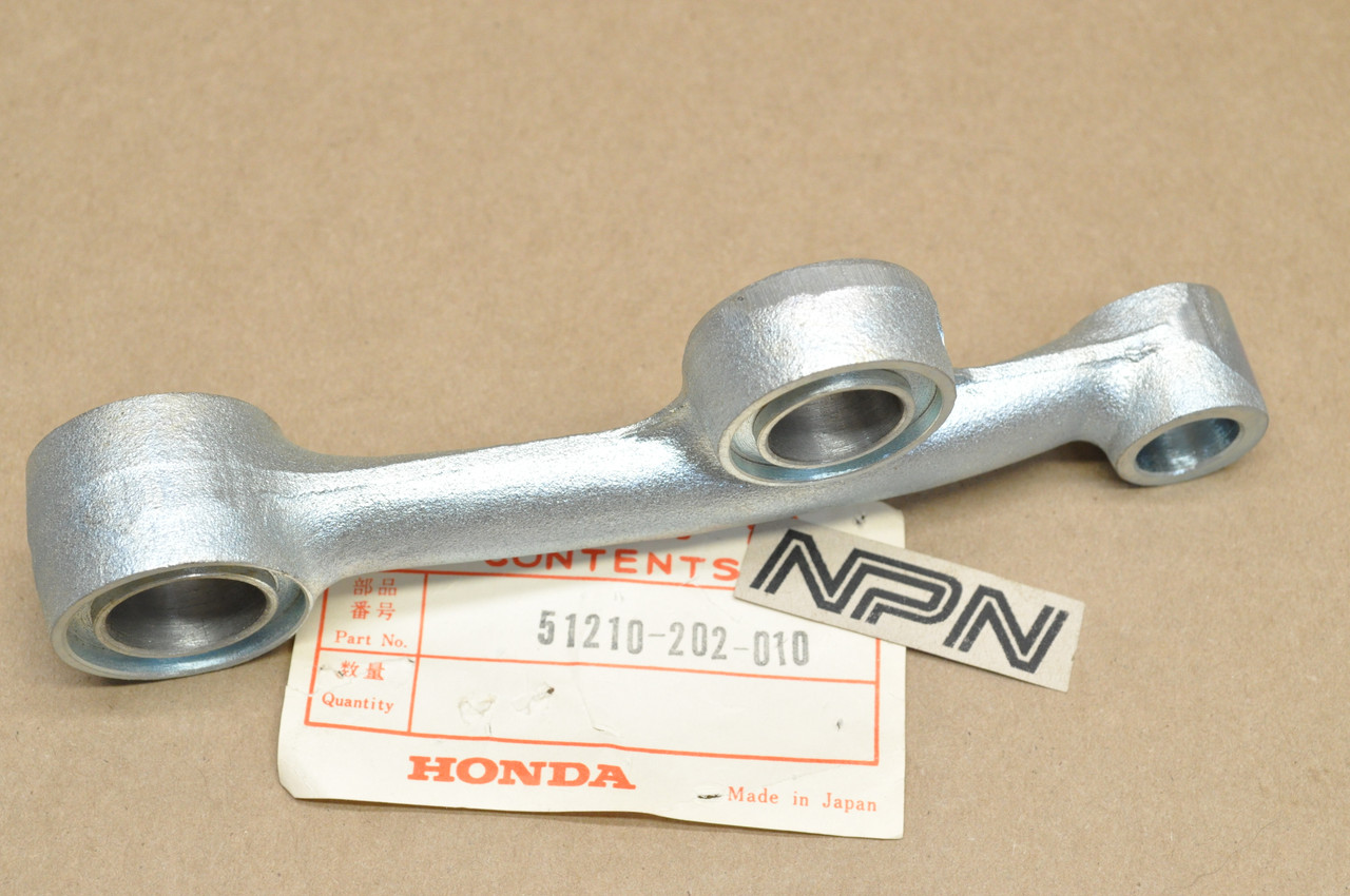 NOS Honda CA160 CA95 Right Front Fork Pivot Suspension Arm 51210-202-010