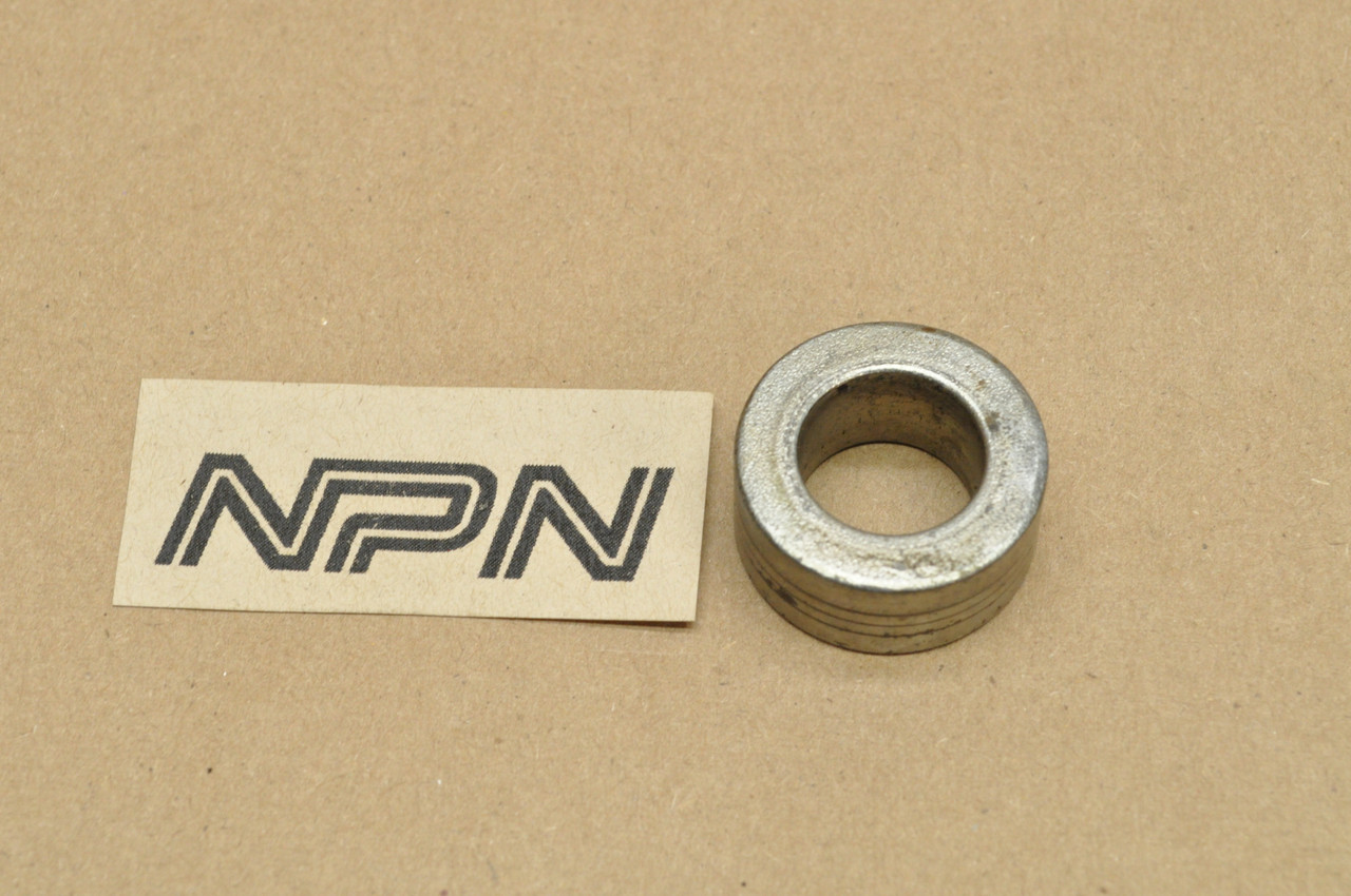 Vtg OEM Honda CB400 CB450 CM400 CM450 CX500 FT500 Front Wheel Collar 44311-413-000