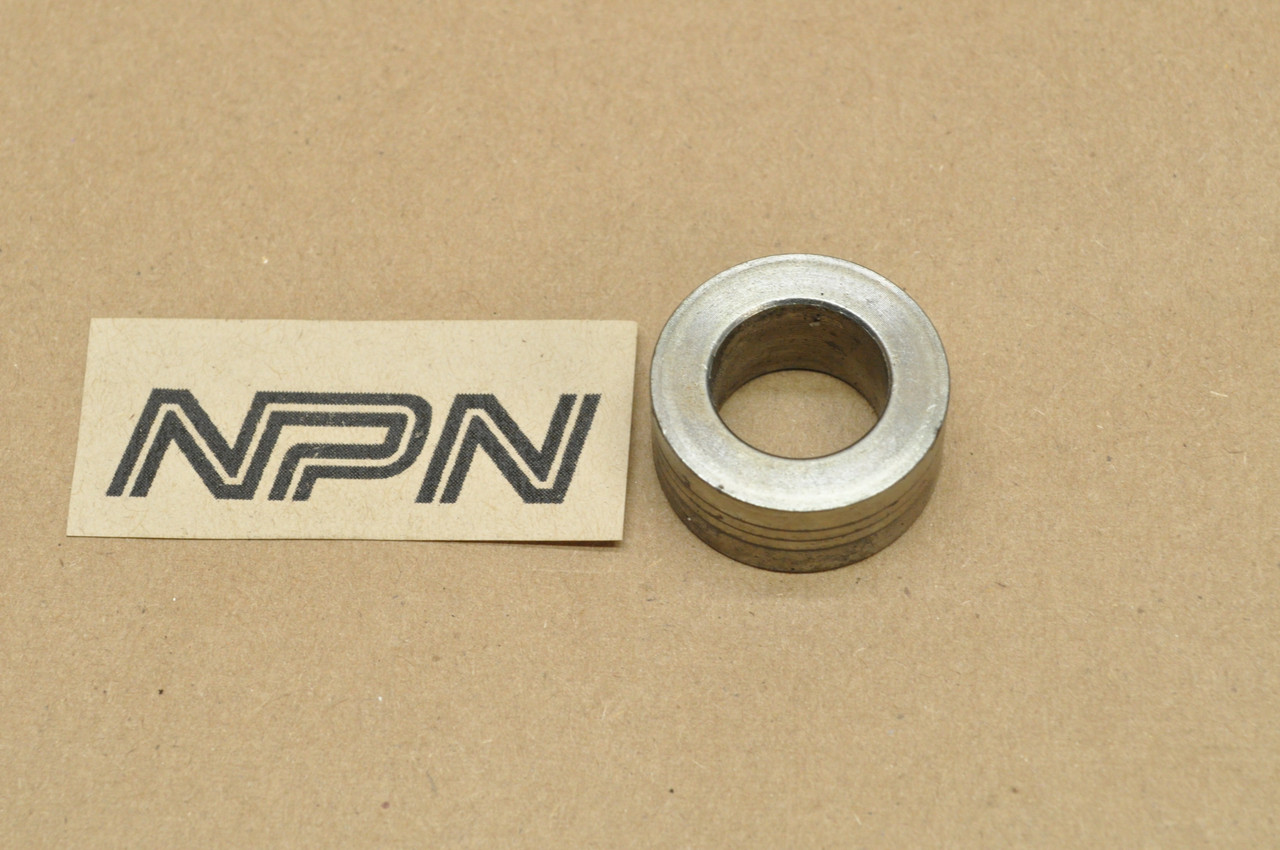 Vtg OEM Honda CB400 CB450 CM400 CM450 CX500 FT500 Front Wheel Collar 44311-413-000