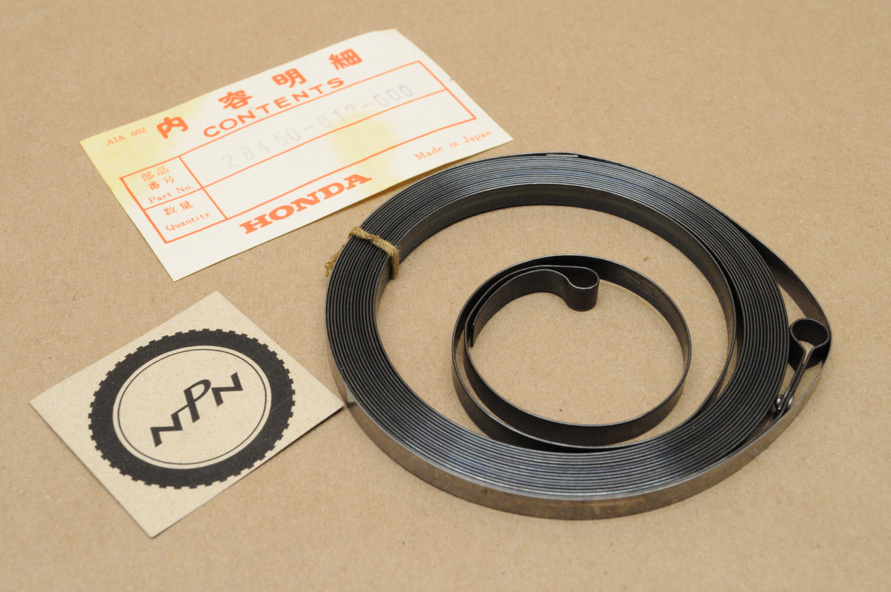 NOS Honda E300 Generator Starter Spring 28450-812-000
