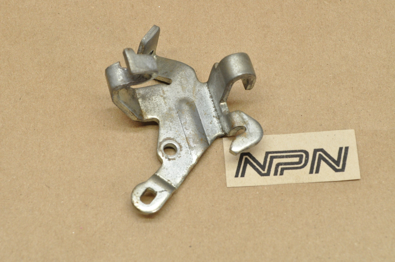 Vtg OEM Honda 1980-81 CM400 A Carburetor Cable Mount Bracket 16100-448-672