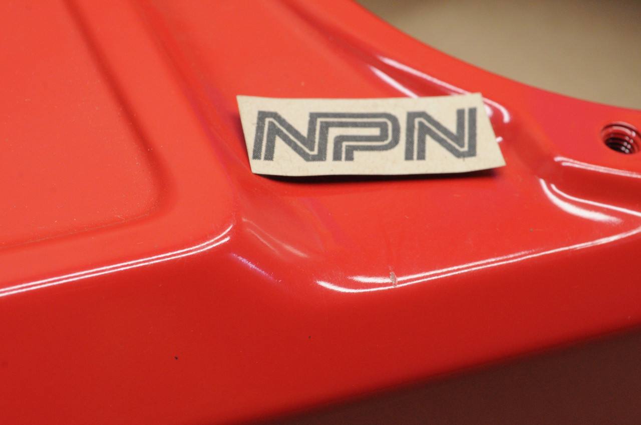 NOS Honda HR21 K1 Lawn Mower Fly Wheel Fan Cover Shroud (Bright Red) 19610-952-000