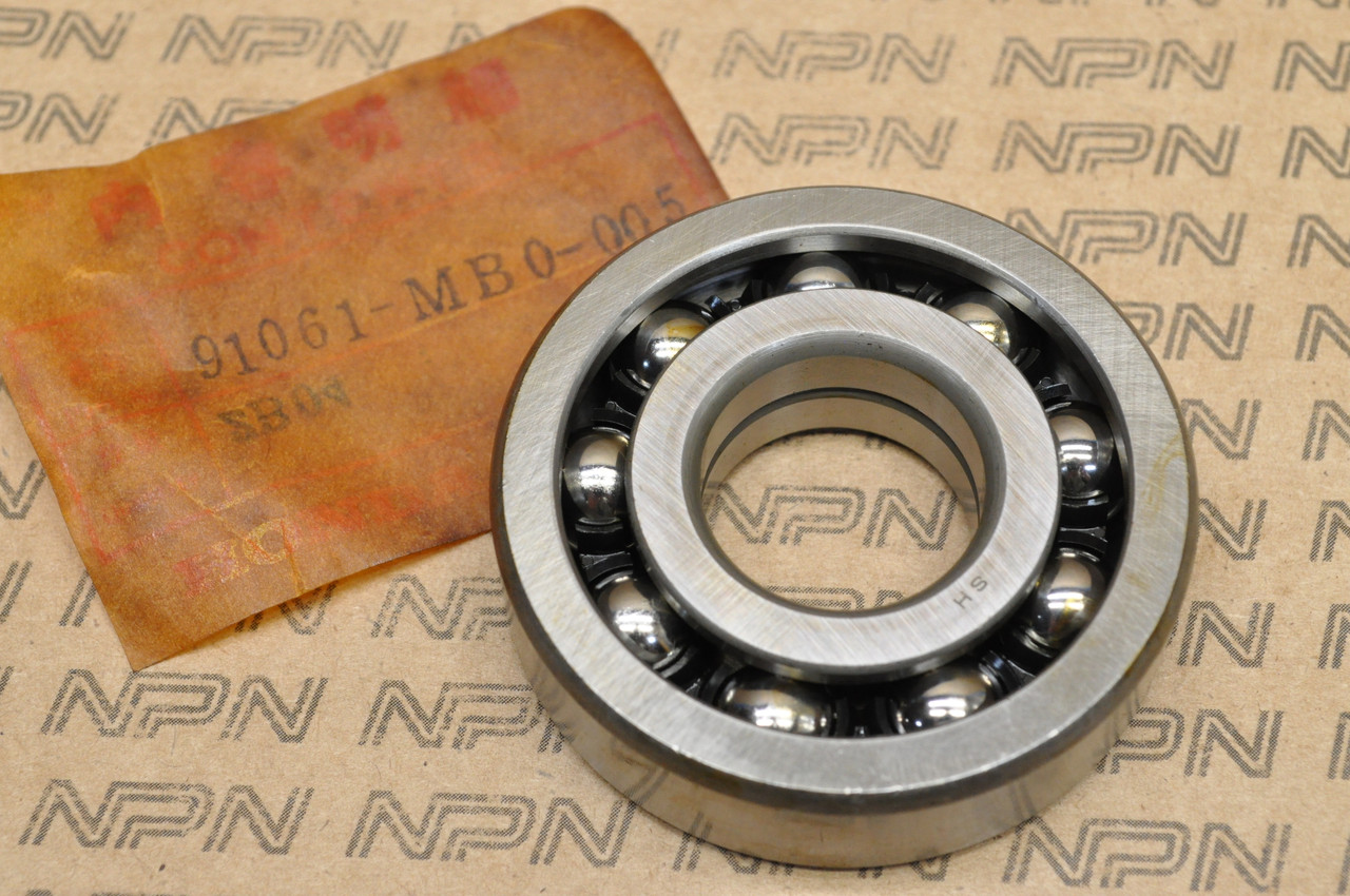 NOS Honda CB650 CB700 VF1100 VF750 VT1100 VT700 VT750 Bearing 91061-MB0-005