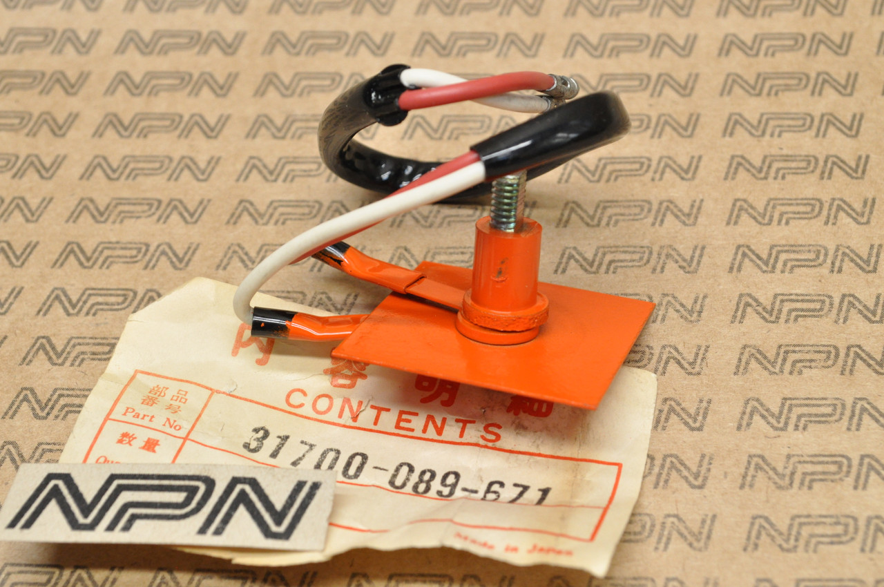 NOS Honda CL70 K0-K2 Voltage Rectifier Regulator 31700-089-671