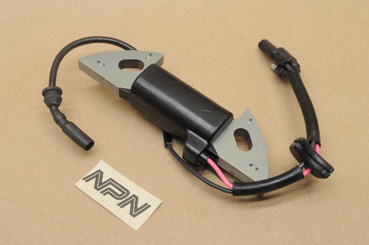 NOS Honda HR21 Lawn Mower Exciter Ignition Coil 30590-952-753