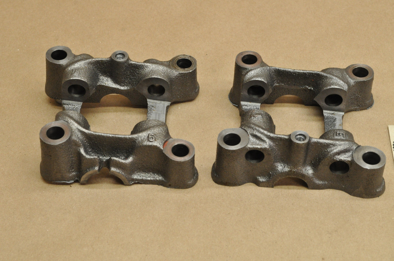 Vintage OEM Honda CM400 Left & Right Camshaft Rocker Arm Holder 12210-413-030