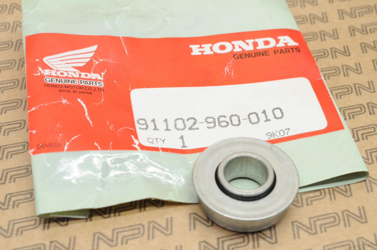 NOS Honda HR21 Lawn Mower Front Wheel Bearing 91102-960-010