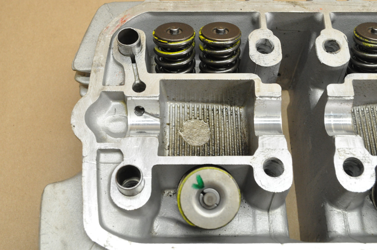 Vintage OEM Honda 1981 CM400 A Hondamatic Cylinder Head w/ Valves 12200-414-710