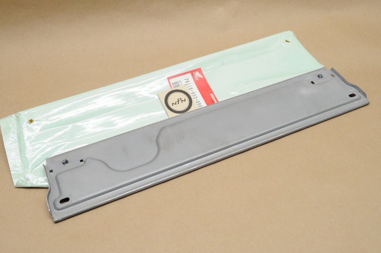 NOS Honda HR214 HR215 Lawn Mower Cutter Blade Housing Safety Shield 76118-VA3-000