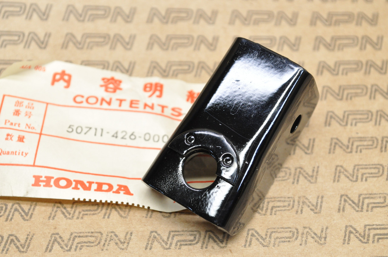 NOS Honda 1979-82 CB650 CB650C Foot Peg Step Pillion Mount Bracket 50711-426-000
