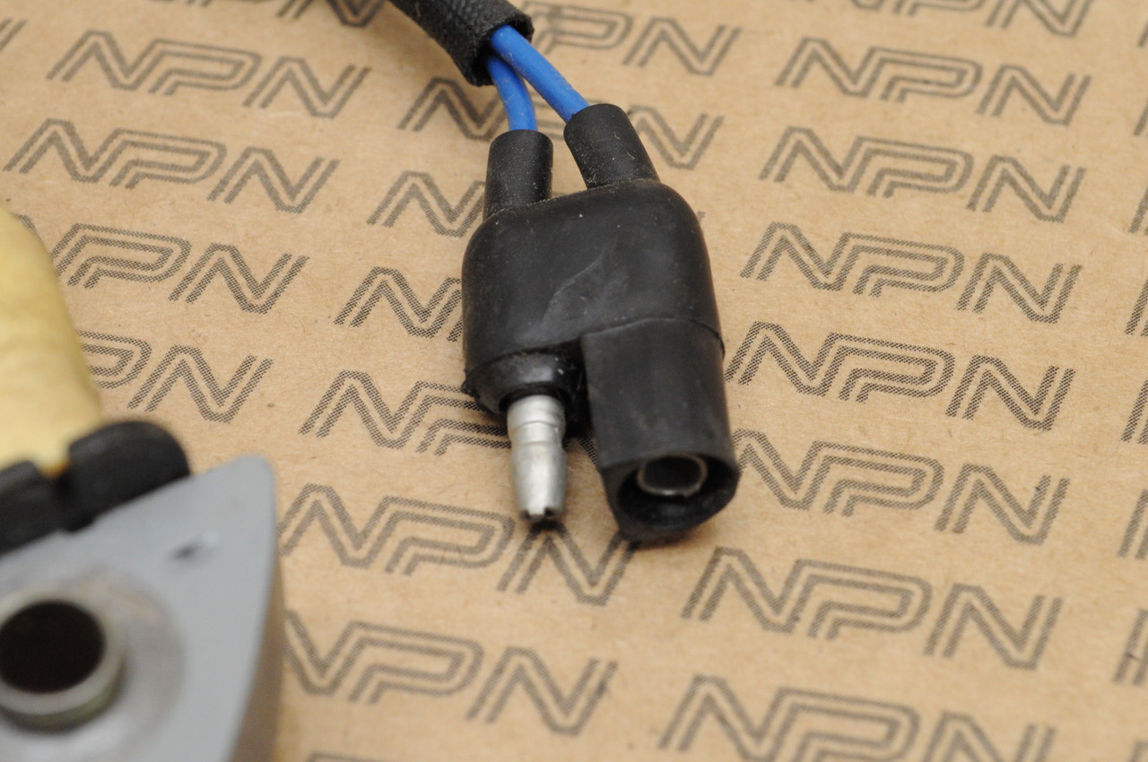 NOS Honda BF100 BF75 BF8 Outboard Marine Engine Ignition Charge Coil 31630-881-004